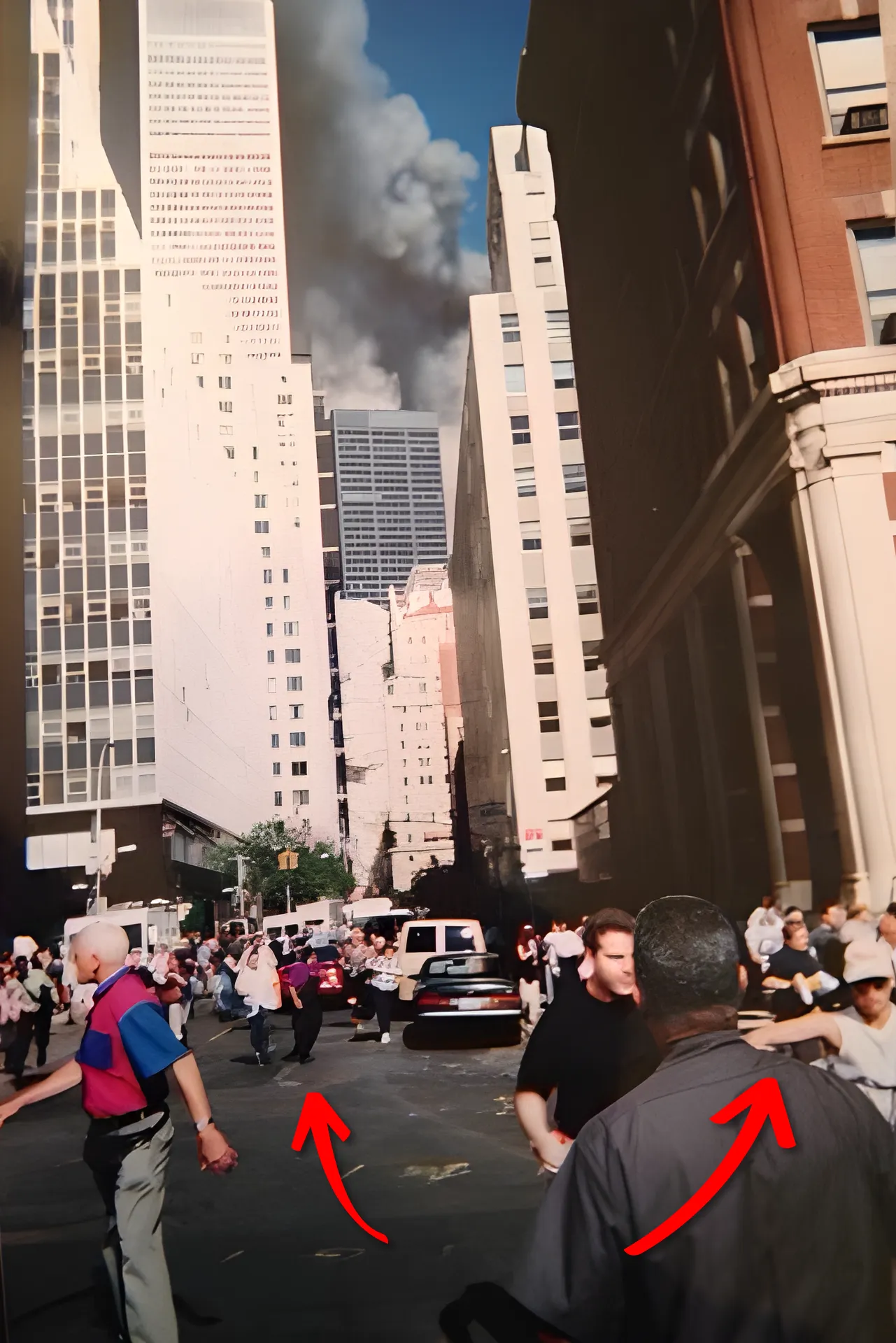 Near the New York Stock Exchange, three blocks from the Trade Center. September 11, 2001.